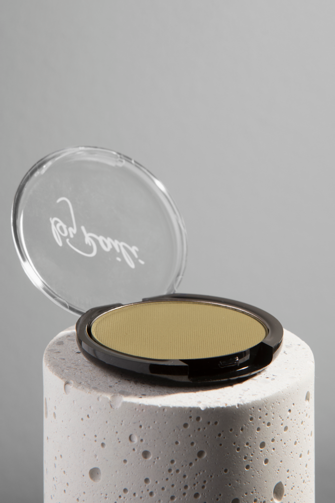 Tuotekuva: By Raili Velvet Eyeshadow -luomiväri 3g, 04 Olive 