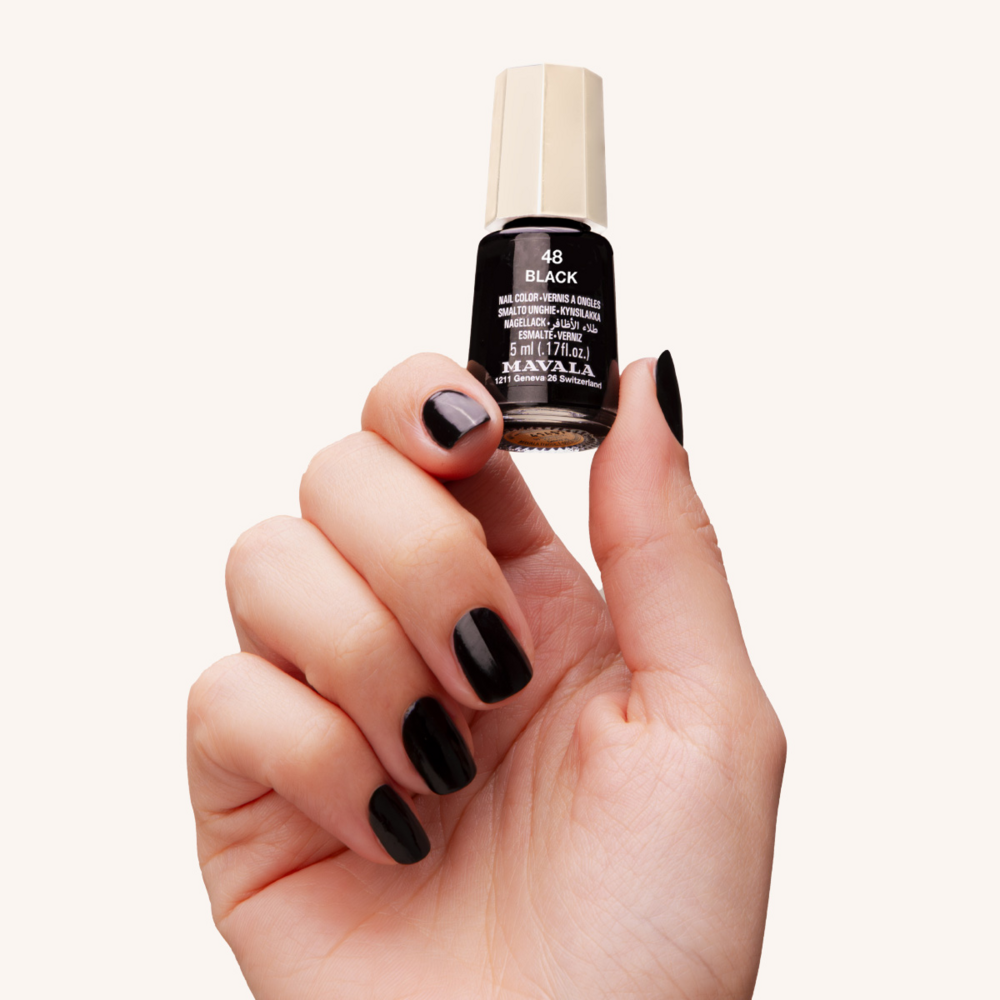 Tuotekuva: Mavala Nail Polish kynsilakka 5 ml 48 Black